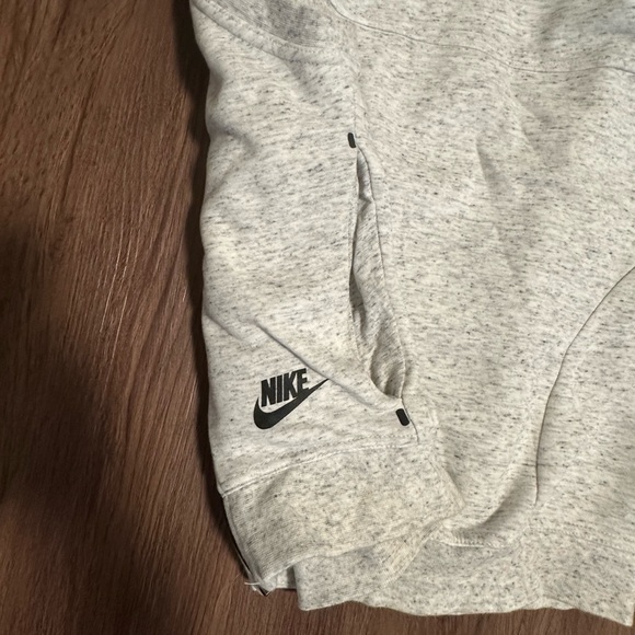 Nike Tech Fleece Vest - Heathered Grey - Picture 7 of 10